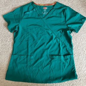 Scrub Set - Dickies EDS Essentials - Women’s Medium